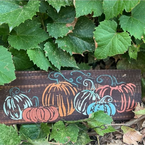 Rustic Pumpkins painted on reclaimed wood - Picture 8 of 16